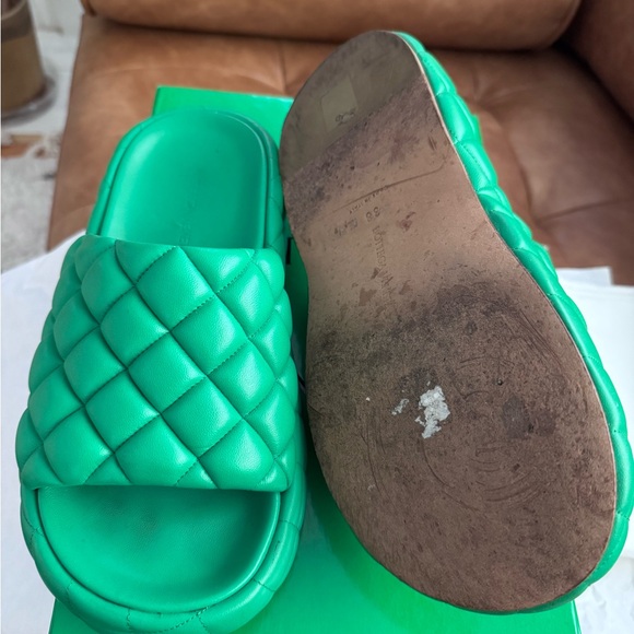 Bottega Veneta Leather Slides - Picture 3 of 3